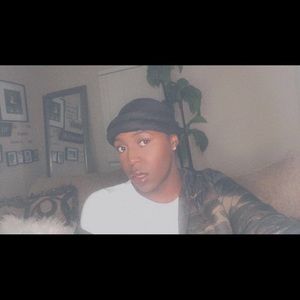 Meet your Posher, Malique